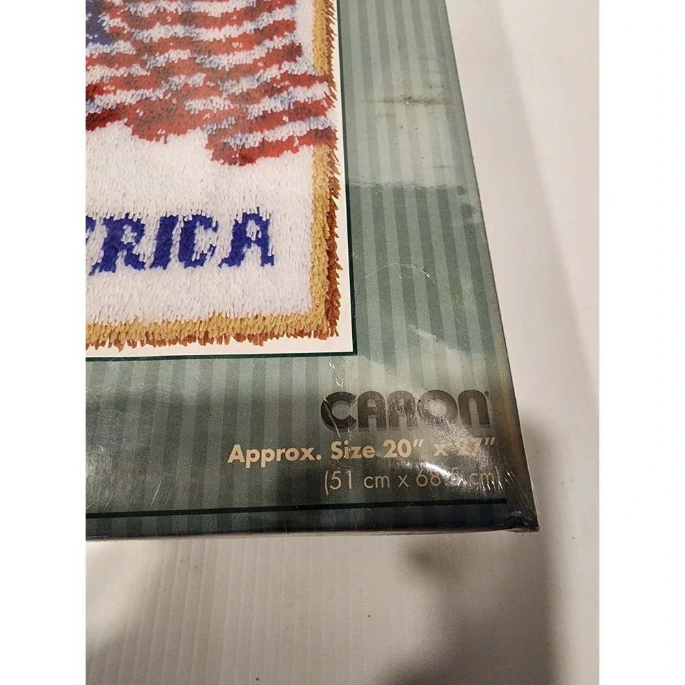 Caron Latch Hook Kit Natura R028 God Bless America‎ Flag 20 x 27 Americana NEW